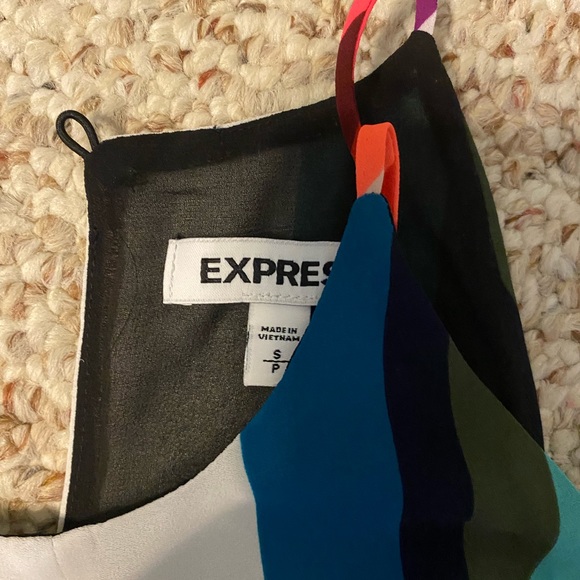 Express Tank - Picture 3 of 5